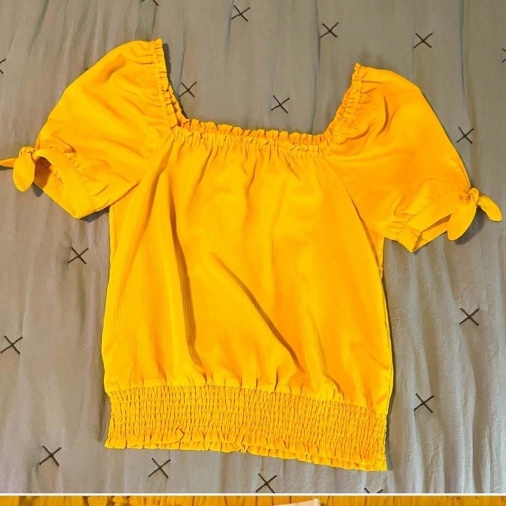 NWOT MICHAEL KORS Yellow Women's Top